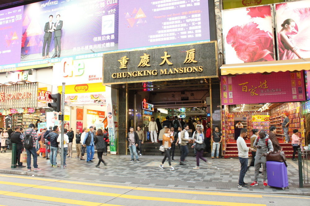 Shanghai Hostel Hk Hong Kong Exterior photo